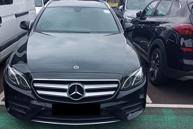 One Way Taxi Transfer from Heathrow Airport to London - Choosing the right car seat option for kids