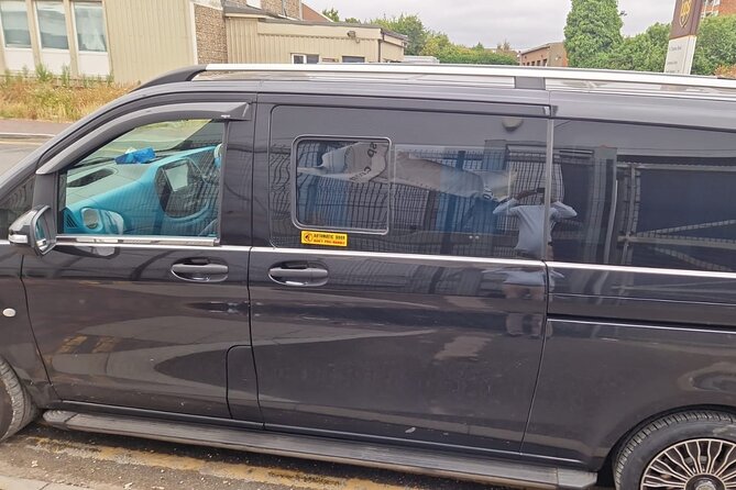 One Way Taxi Transfer from London Luton Airport to London City - Price and value: $171.41 per group up to 3