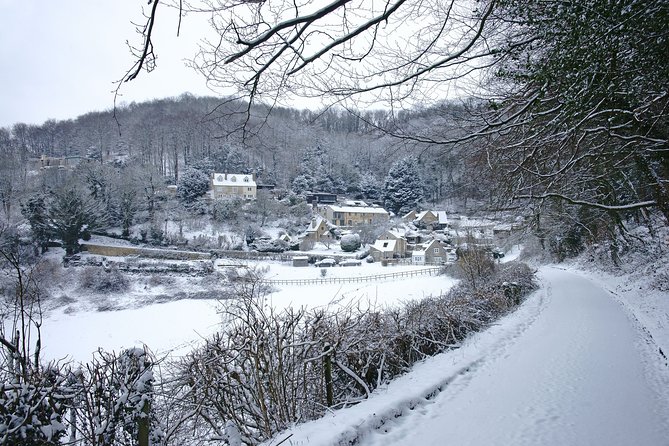 Oxford, Cotswolds & Stratford-upon-Avon Tour with Christmas Lunch - Coach Comfort, Group Size, and the Reality of Walking Days
