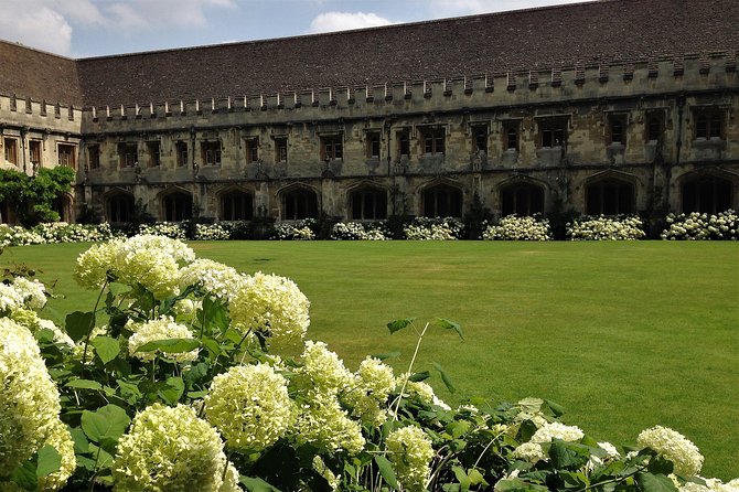 Oxford, Shakespeare Country & Warwick castle private Tour - Private Vehicle and the Clock: How the 12 Hours Usually Feels