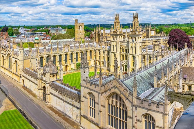 Oxford, Stratford-upon-Avon and Warwick Castle on Boxing Day - Walking Oxford: Colleges, Christ Church, and University Streets