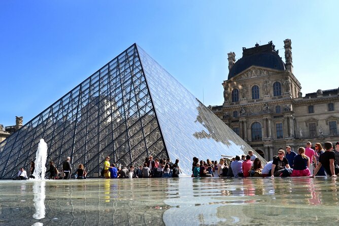 Paris by Rail with Sightseeing Bus and River Cruise - Seine River cruise from Port de la Bourdonnais: the easiest wow-factor of the day