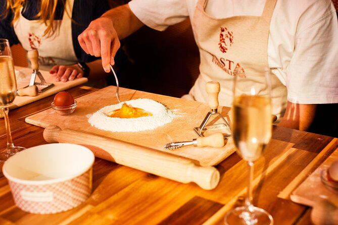 Pasta Making with Unlimited Prosecco in London's West End - Dinner You Made Yourself: Eat the Pasta and Learn the Sauce Match