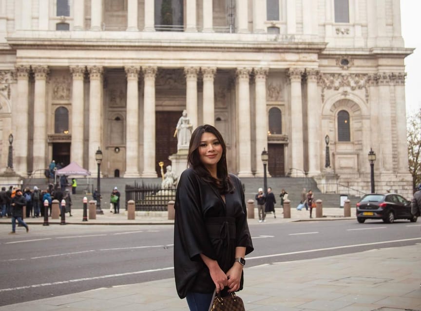 Photoshoot at Notting hill,Covent Garden,St Paul Cathedral - Price and value: $168 per group up to 10