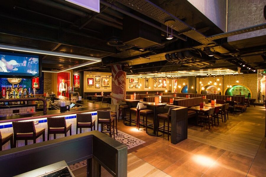 Picadilly Circus: Hard Rock Cafe Set Menu Lunch or Dinner - Small group dining: when rules keep your planning painless