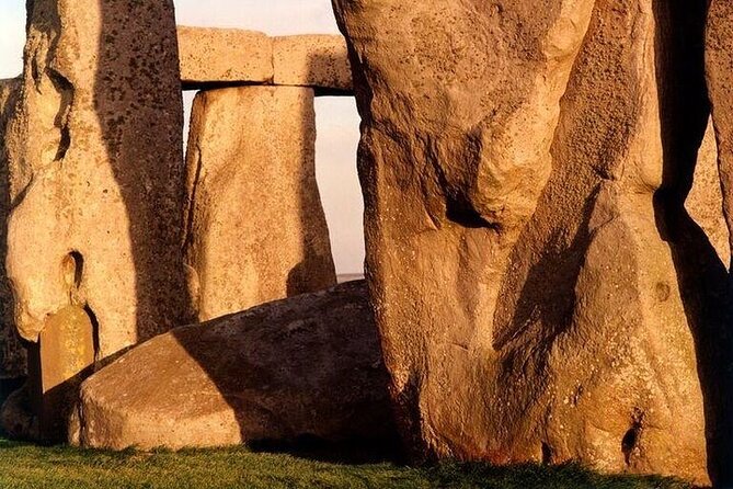 Private Archaeologist Guided Tour Stonehenge, Salisbury & Avebury - Hitting Wiltshire Early: Timing, Transport, and What 11 Hours Feels Like