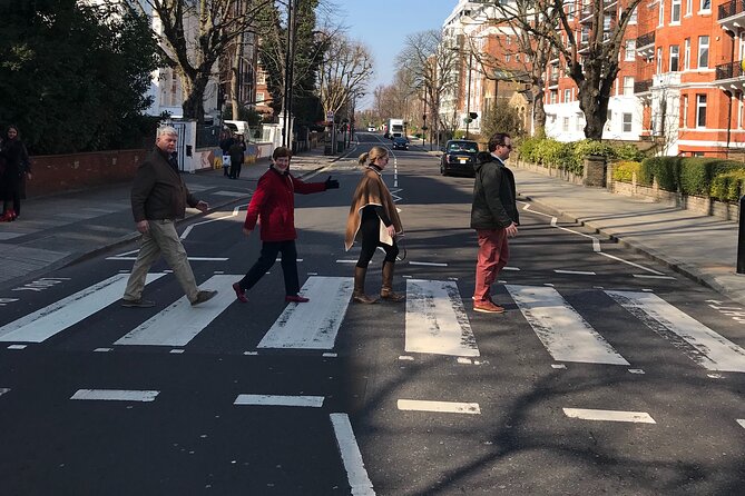 Private Beatles and London Rock Tour in Electric Taxi - Abbey Road studios: the album-cover moment and the museum stop