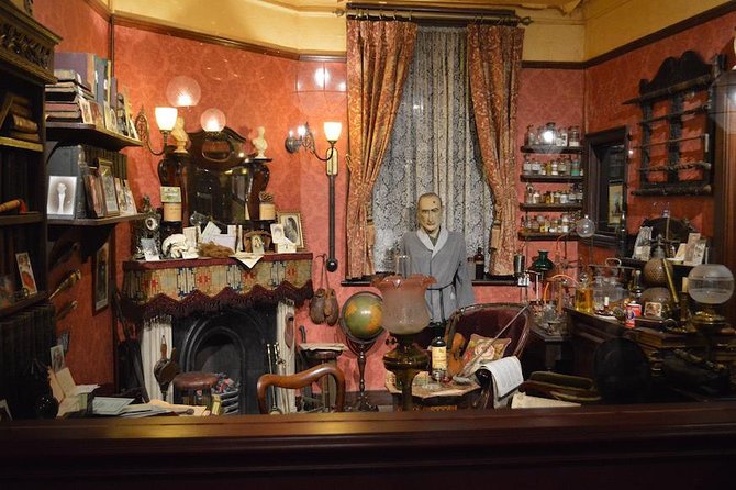 Private Bespoke Tour: Sherlock Holmes and Sir Arthur Conan Doyle - Price and logistics: what $232 buys you in London time