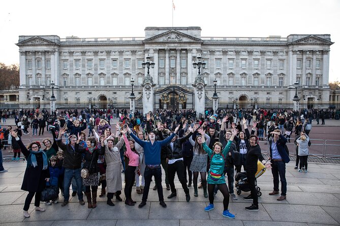 Private Camden’s Best Silent Disco Tour up to 30 participants - The route: what makes Camden’s landmarks fit a silent disco walk