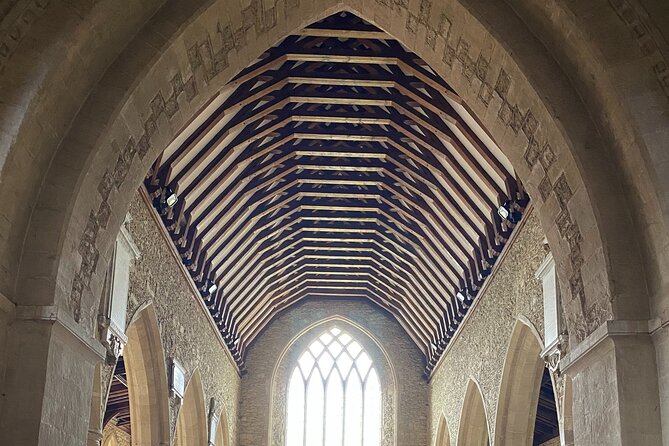 Private Cotswolds villages from London - Bampton and the Downton Abbey connection at village speed