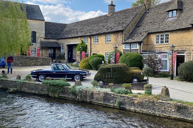 Private Cotswolds villages from London - Bourton-on-the-Water: the Venice of the Cotswolds bridges