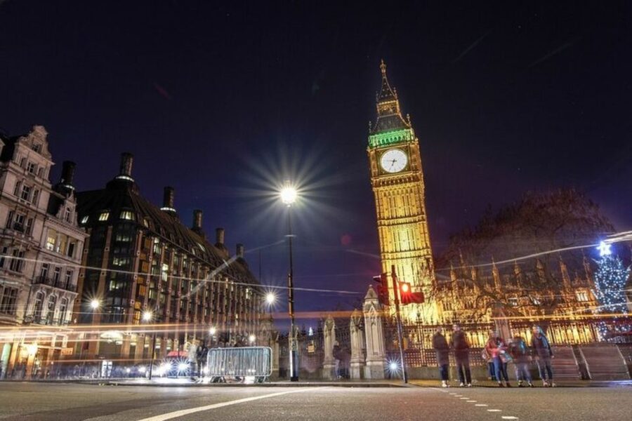 Private Custom Tour with a Local Guide London - Museums: how to handle interiors without getting disappointed