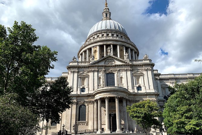 Private Custom Walking Tour: Half Day Sightseeing Tour of London - Tower of London to Tower Bridge: Medieval Power and River Views (From the Outside)