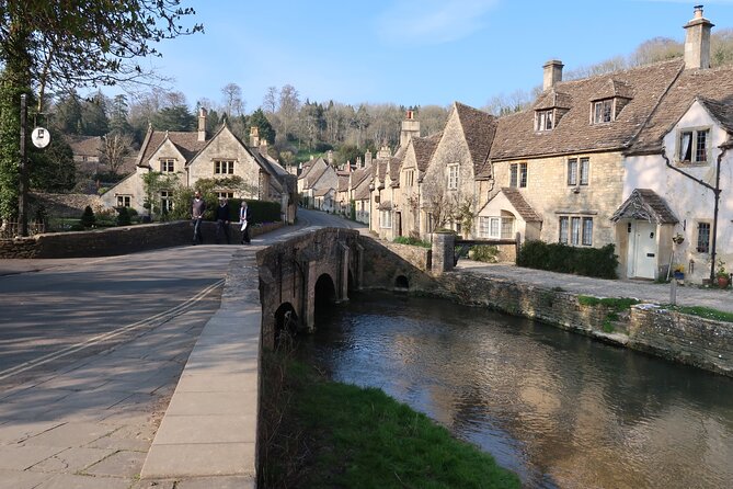 Private Day Tour from London - Stonehenge, Bath & Cotswolds - Where to add your own comfort: lunch, breaks, and photo stops