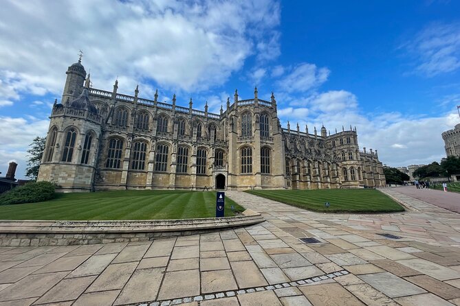 Private Day Tour to Bath and Windsor Castle - Roman Baths in Bath: UNESCO Time at Sulis Minerva (3 Hours)