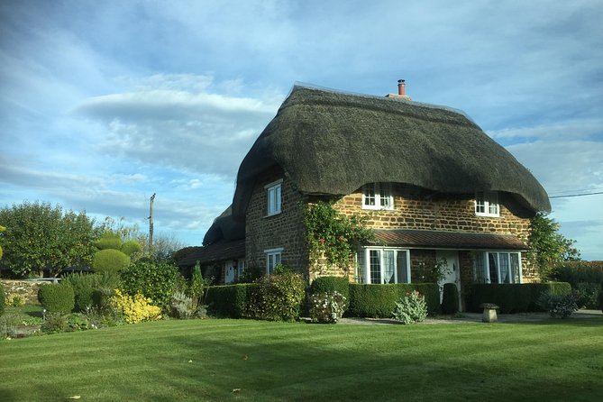 Private Day Tour to Bath, Avebury & The Cotswolds - Bath: UNESCO city time where your choices matter