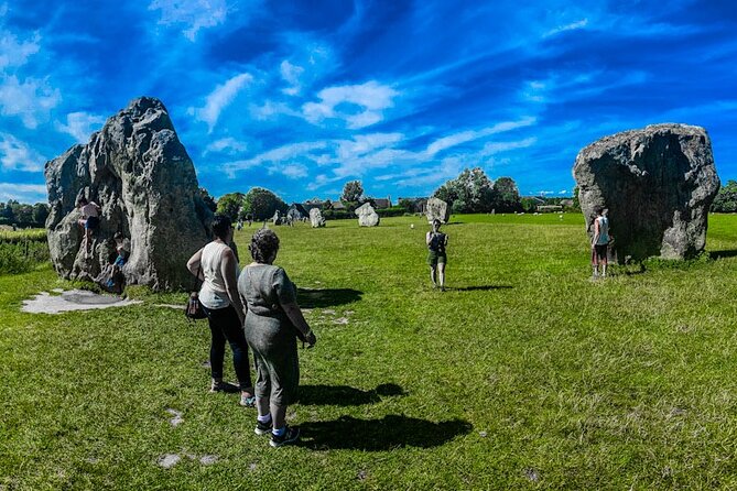 Private Day Tour to Bath, Avebury & The Cotswolds - Castle Combe: Short, calm, and very Cotswolds