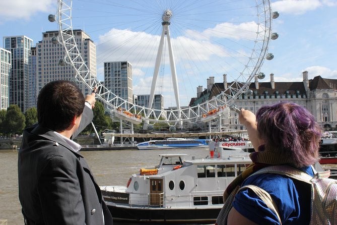 Private Doctor Who Walking Tour of London - Where it starts: Monument Station and the London Bridge effect