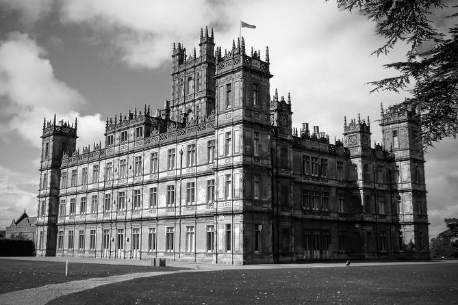 Private Downton Abbey Tour, including Bampton, Cogges Farm, and Highclere - A Downton Abbey day that feels personal, not rushed