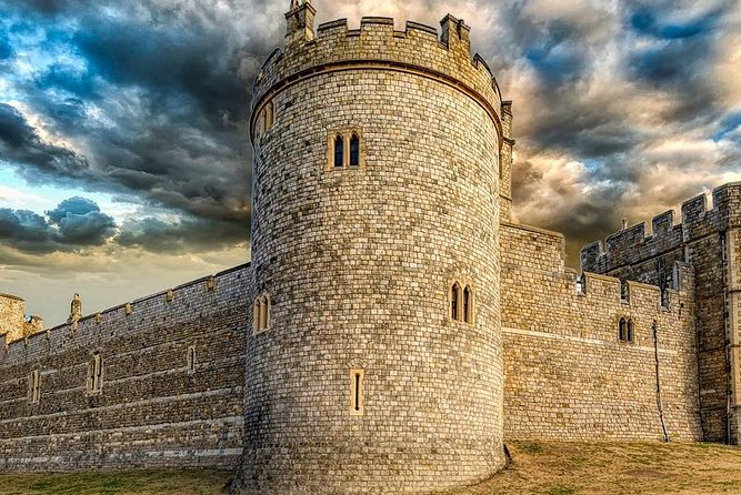 Private Driver guided tour Stonehenge Windsor castle and Bath. - Bath Abbey area plus Roman Baths: how to make the 1pm-to-4pm pacing work