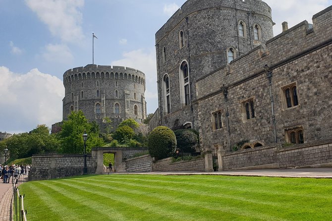 Private driver guided tours Windsor castle Stonehenge - Price and what you’re really paying for (and why it can make sense)