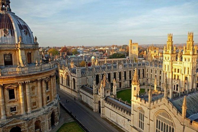 Private driver tours to Cotswolds, Blenheim Palace, or Oxford - Pickup, Van Comfort, and the Small Stuff That Makes a Day Easier