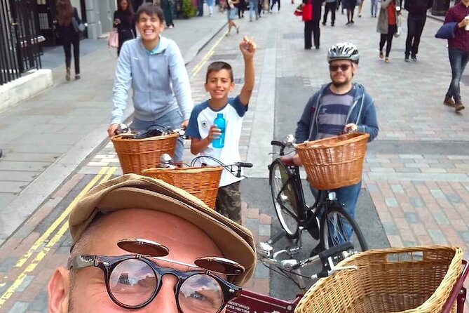 Private Family Bike Tour of London, fun for all ages! - Cleopatra’s Needle, London Eye views, and the photo timing tricks