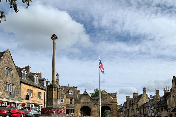 Private Full Day Excursion to the Cotswolds in a London Black Cab - Private Cab Logistics for Up to 6: Pickup, Pace, and Comfort