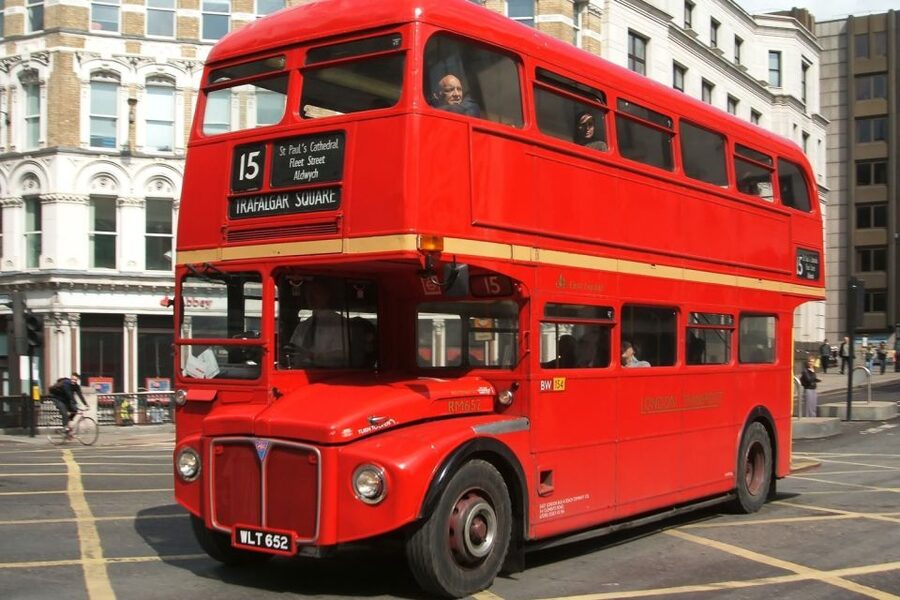 Private Full Day Tour – Fast Track Tower of London and Lunch - Shakespeare’s Globe and the Clink–Golden Hind pairing