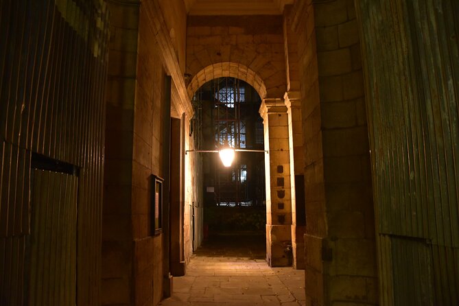 Private Ghosts and Gore Walking Tour of London - Key points to know before you go