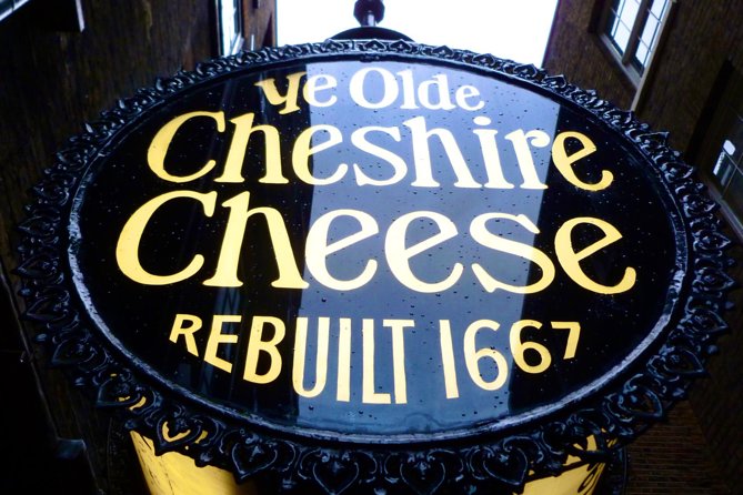 Private Group: Historical Pub Walking Tour of London - Black Friar Stop: Art Nouveau Style and a Proper Drink Break