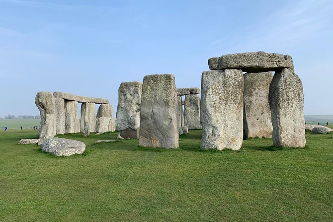 Private Guided Tour of Ancient and Magical Stonehenge - Getting to Stonehenge without wasting your whole morning