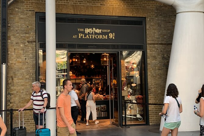 Private Guided Tour of Harry Potter Locations - English/ Italian - Sirius Black’s London: seeing “movie streets” from street level