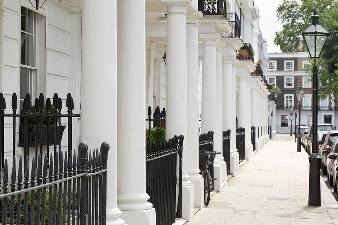 Private Guided Tour of Historic Chelsea - The fairy-tale bridge and the evening twinkle-bulb payoff
