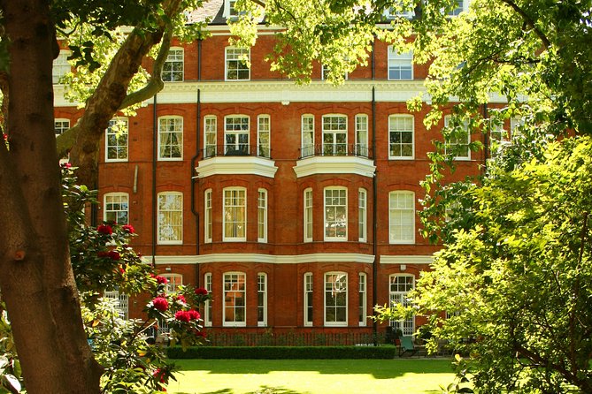 Private Guided Tour of Historic Chelsea - Your guide’s bonus: tips, personalization, and meal help