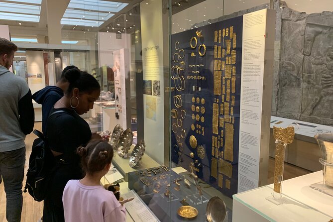 Private Guided Tour of the British Museum - Tickets Included - Two hours of museum highlights: how the route works