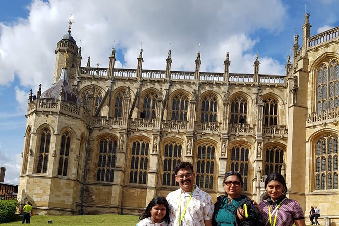Private Guided Tour of Windsor Castle PLUS and History - Kensington Palace drop-off: optional royal gardens on your terms