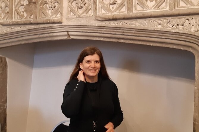 Private Guided Tour Secrets of the Six Wives Hampton Court Palace - Price and value: what $308.34 really buys you