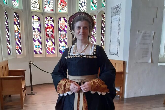 Private Guided Tour Secrets of the Six Wives Hampton Court Palace - Who this tour suits best