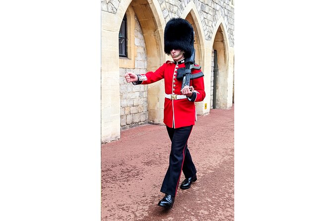 Private Half-Day Tour of Windsor Castle - St George’s Hall: coats of arms and royal milestone moments