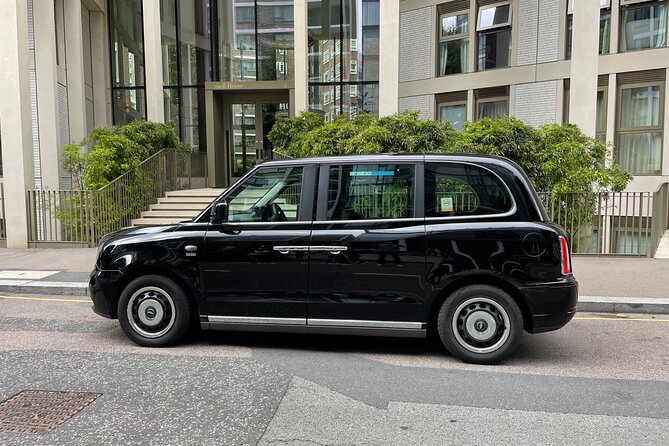 Private Half Day Tour on a London Cab - Buckingham Palace and St James’s: Change of the Guard Without the Chaos