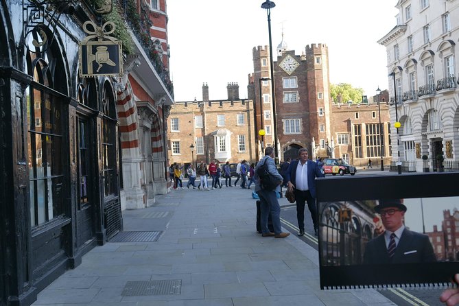 Private Kingsman Tour by Black Taxi in London - Where the tour starts and how the route stays manageable