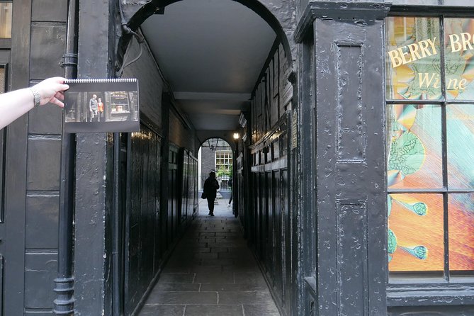 Private Kingsman Tour by Black Taxi in London - Comfort, pace, and how to get the most from only 3 hours