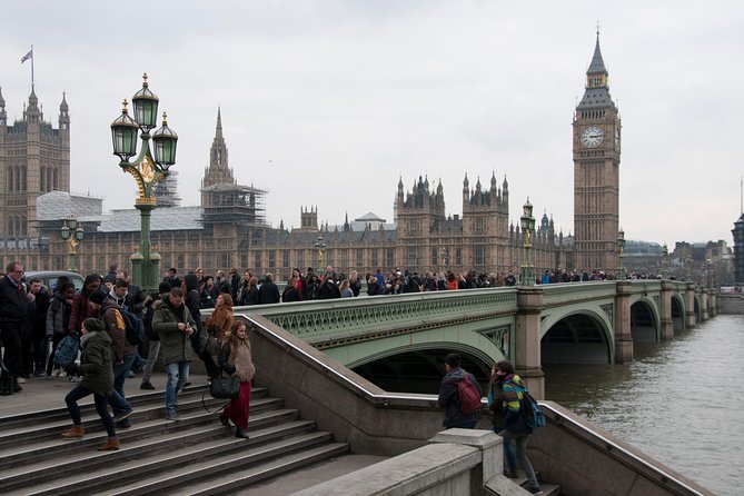 Private London Departure Transfer - Hotel / Accommodation to Airport - Car Size and Luggage Limits: Why Passenger Count Can Matter More Than You Think