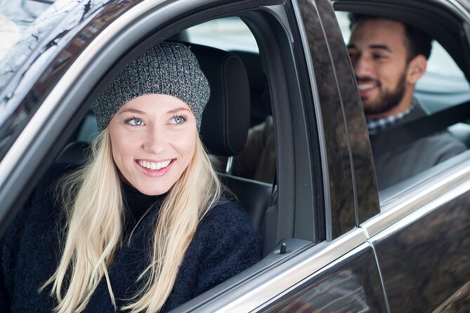 Private London Departure Transfer - Hotel / Accommodation to Airport - Arrival at the Airport: Getting Dropped Off Without Extra Stress