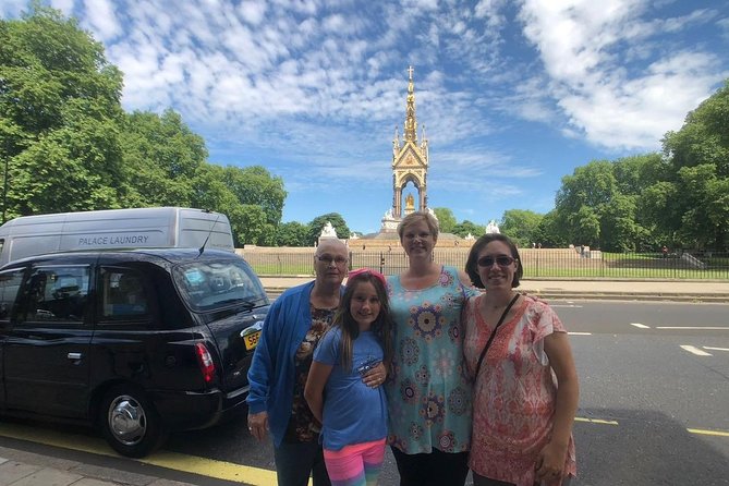 Private London Highlights Tour in a Black Cab: 2, 4, or 6 Hours - Big Ben and Parliament: why the “outside-only” timing works