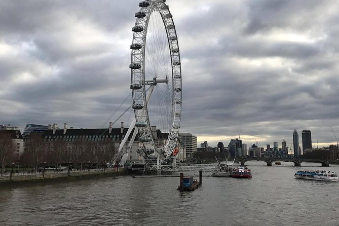 Private London Panoramic Tour by Car with Pick Up From Your Hotel - London Eye Area and City of London: Seeing Without Overloading