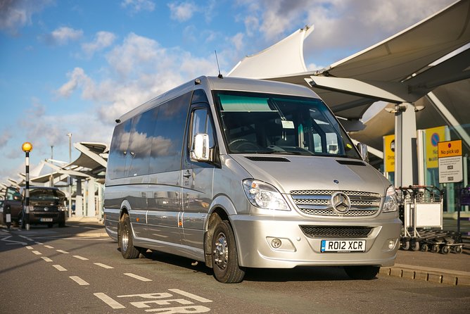 Private Minibus Transfer: Luton Airport to Central London - Why a private minibus beats DIY transfers from Luton