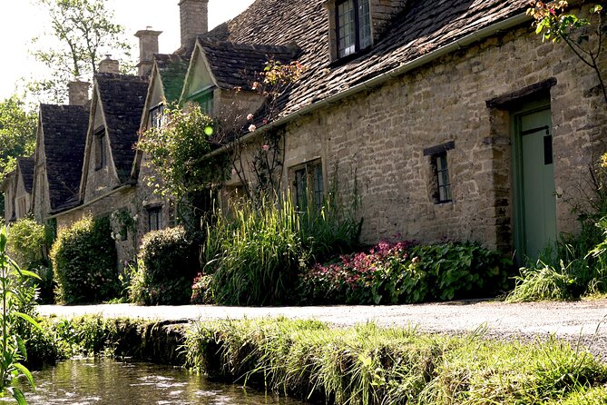 Private One Day Luxury Tour of The Cotswolds - Off-the-Beaten-Track Valley Driving and a Secret Village Stop