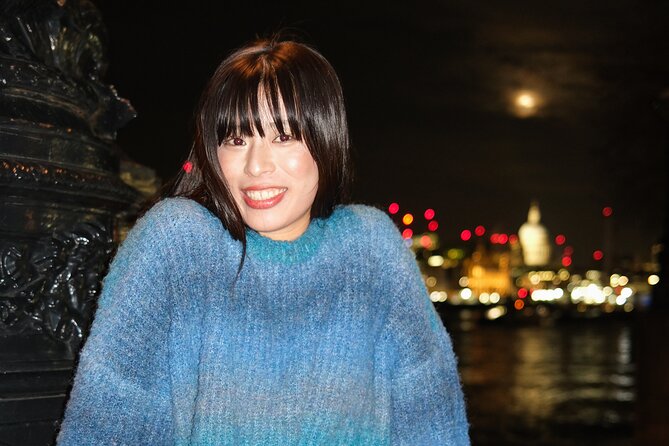 PRIVATE PHOTOSHOOT in London - London Eye: a modern counterpoint to old Westminster